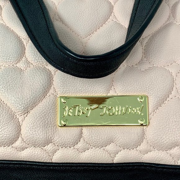 BETSY JOHNSON Tote Handbag w/ Makeup Bag (lt pink) - Picture 3 of 8